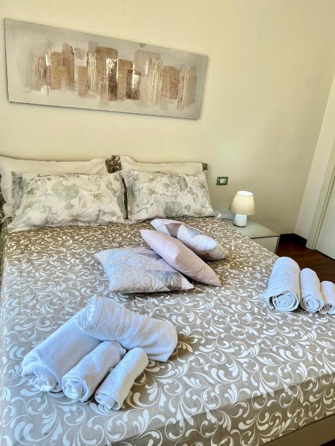 Divina Luxury Apartment With Jacuzzi Near The Lake Комо Екстер'єр фото