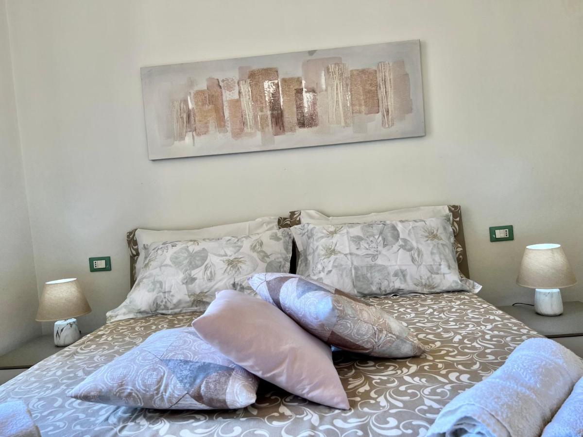 Divina Luxury Apartment With Jacuzzi Near The Lake Комо Екстер'єр фото